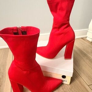 Elegant Red Heeled Boots for Women